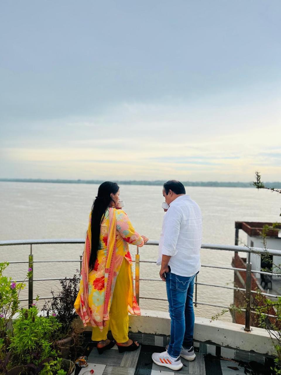 Guest house River View Paying
